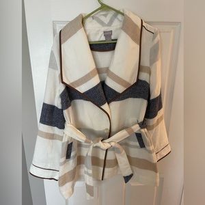 Gorgeous Chicos jacket with faux leather trim